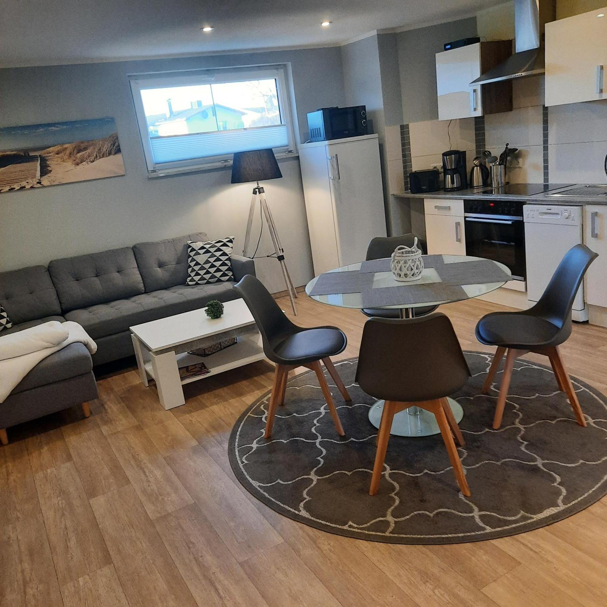 Theunis Ferienwohnung Karlshagen Екстериор снимка